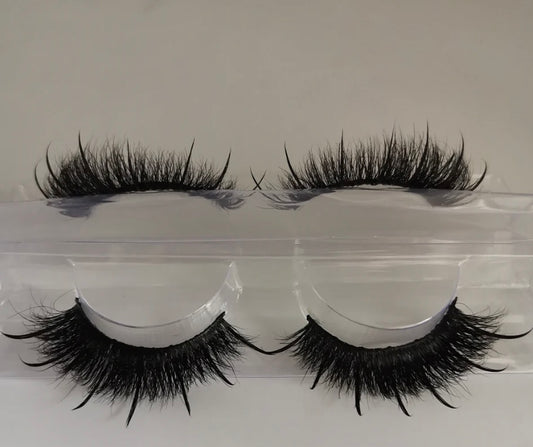 Hybrid Cat Eye (Wispy) Lash